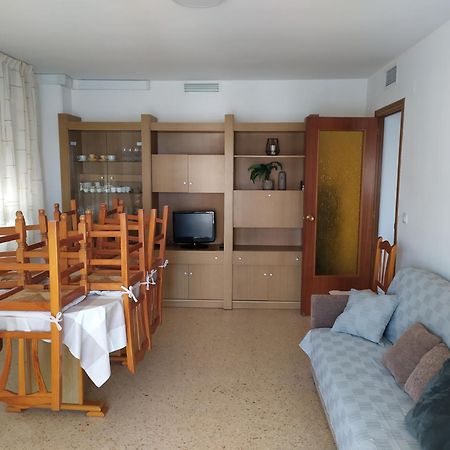 Apartamento Con Vistas Al Mar Y Buena Ubicacion Benicassim Bagian luar foto