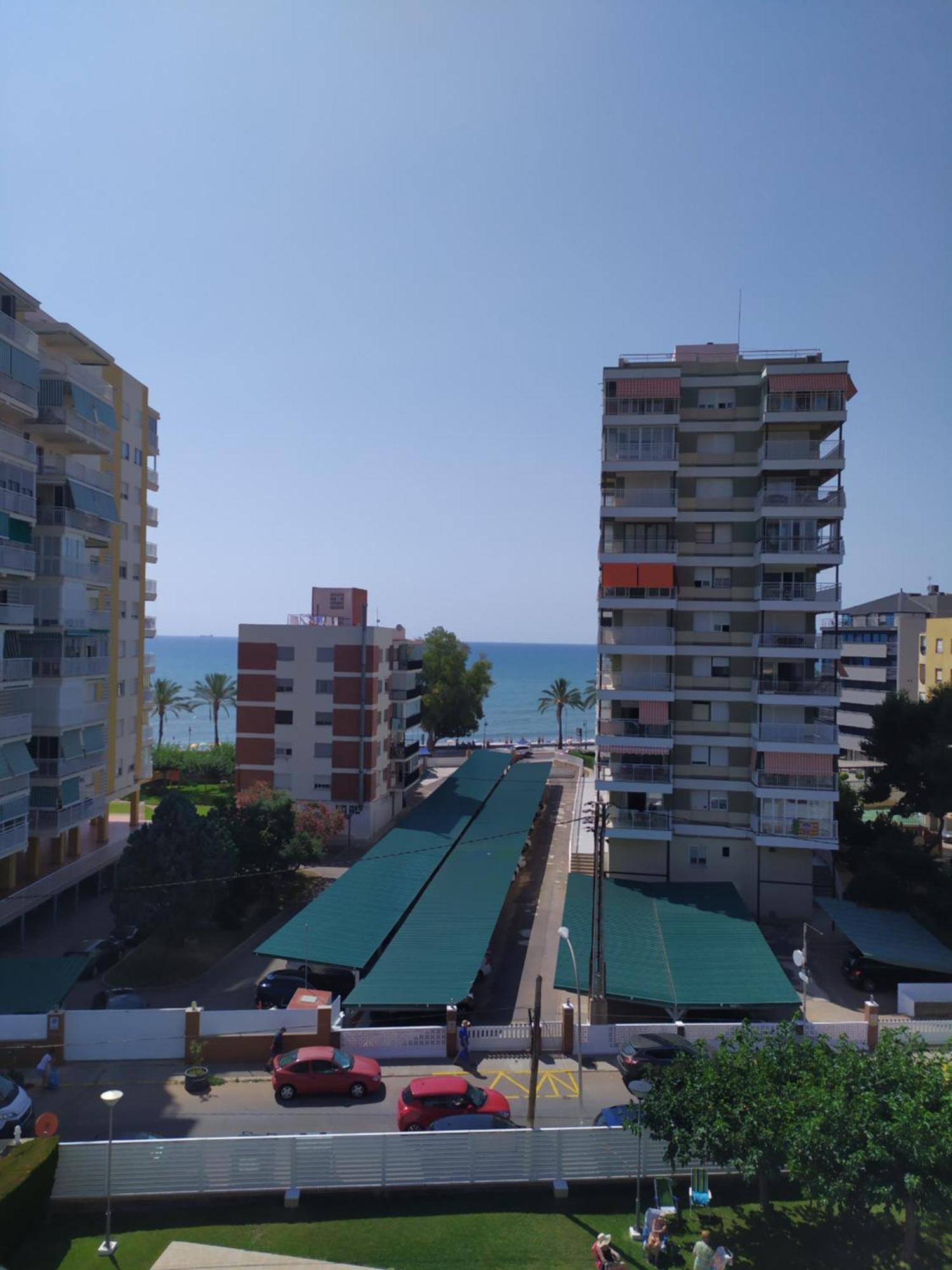 Apartamento Con Vistas Al Mar Y Buena Ubicacion Benicassim Bagian luar foto