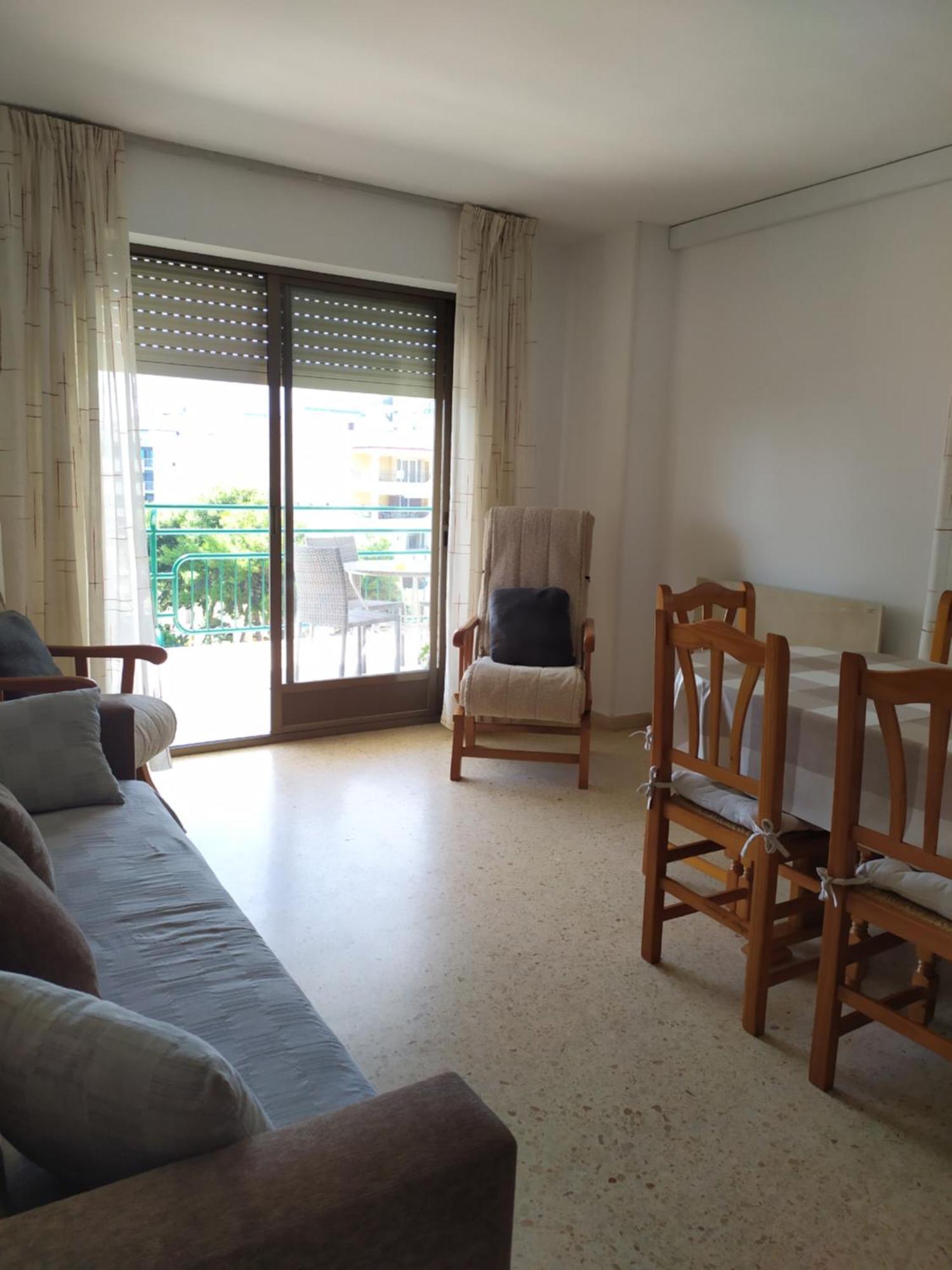 Apartamento Con Vistas Al Mar Y Buena Ubicacion Benicassim Bagian luar foto